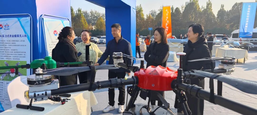 河北智飛極農(nóng)無人機(jī)科技|一鳶科技|行業(yè)定制無人機(jī) 圖片